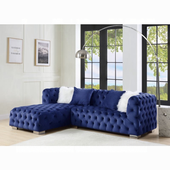 Syxtyx Sectional Sofa W/4 Pillows